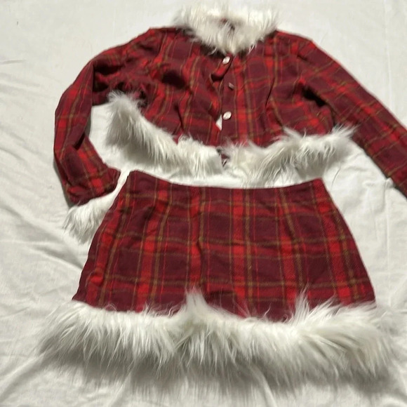SHEIN Holiday Plaid Faux Fur Button Up Top and Skirt Medium Xmas - Picture 2 of 7
